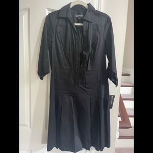 Jones New York 97% cotton button up dress